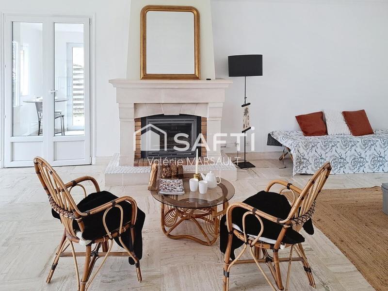 Maison - 271 m² - 8 pièces