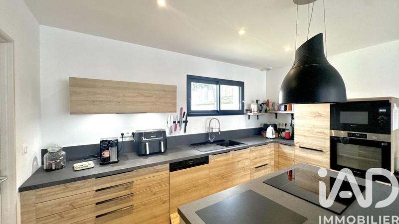 Maison - 134 m² - 7 pièces