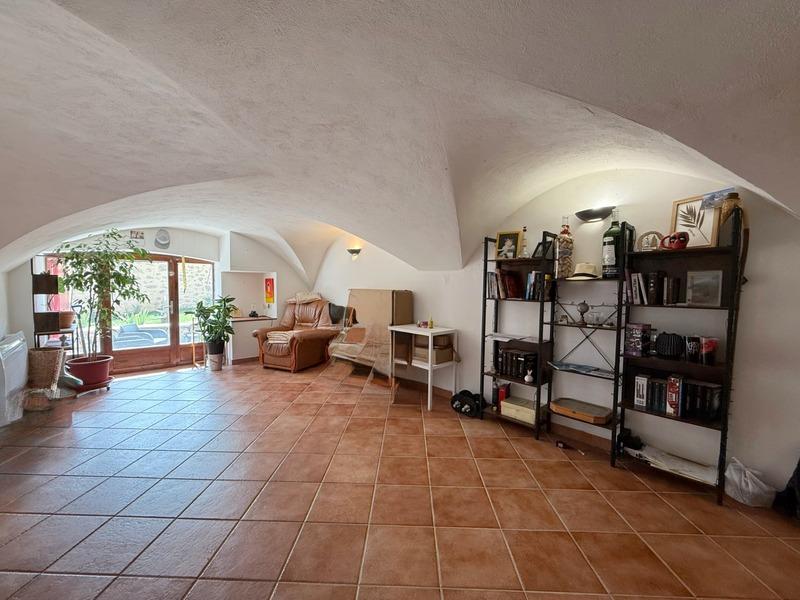 Appartement - 65 m² - 2 pièces