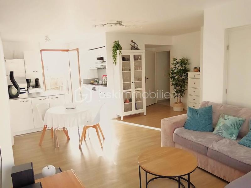 Appartement - 58 m² - 3 pièces