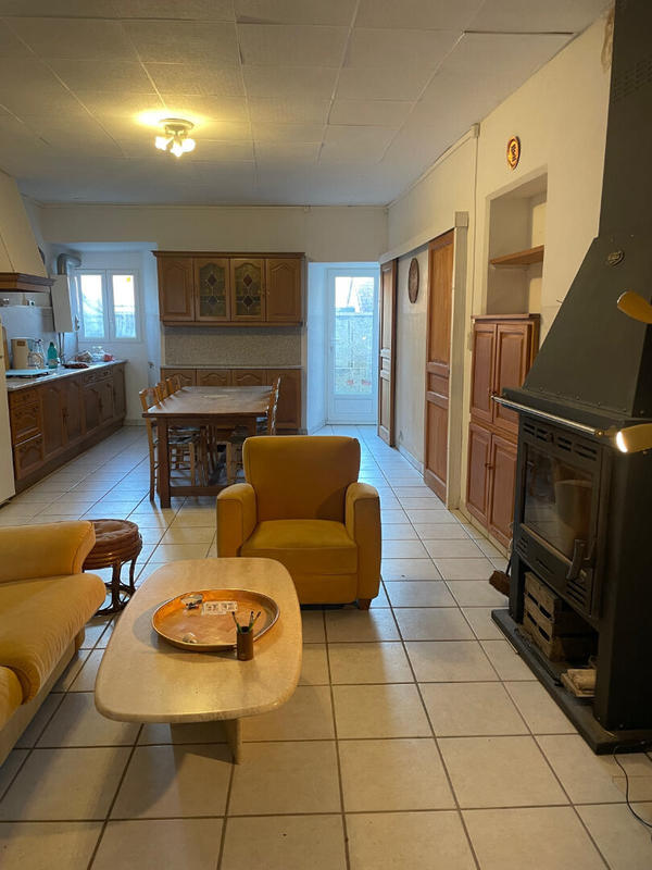 Maison - 90 m² - 4 pièces