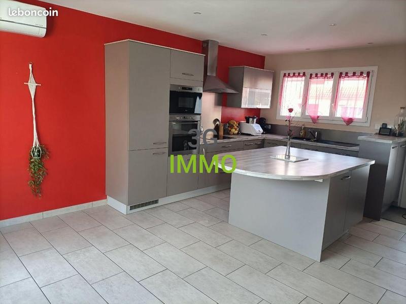 Maison de ville - 107 m² - 5 pièces