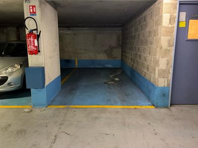 Parking / Garage - 12 m²