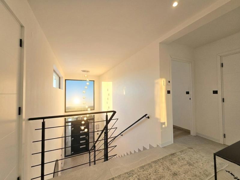 Maison contemporaine - 161 m² - 7 pièces