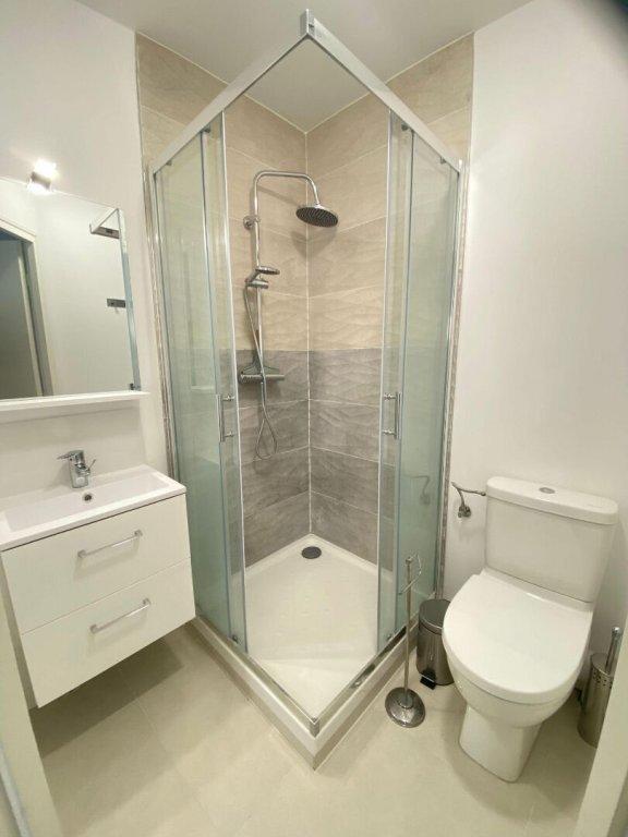 Chambre - 15 m² - 8 pièces