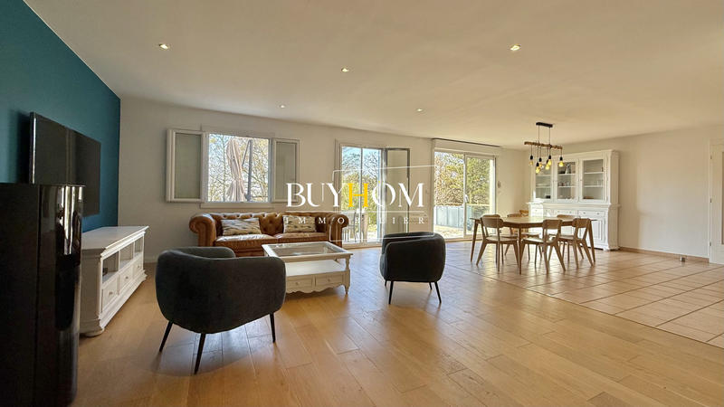 Maison - 177 m² - 5 pièces