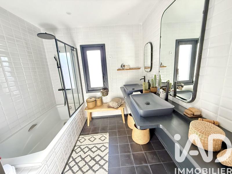 Maison - 130 m² - 6 pièces