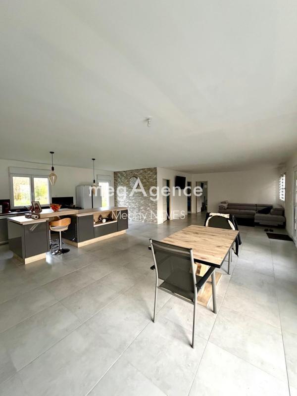 Maison - 100 m² - 4 pièces