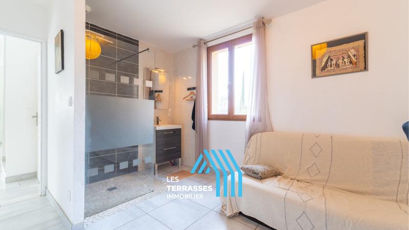 Villa - 157 m² - 7 pièces