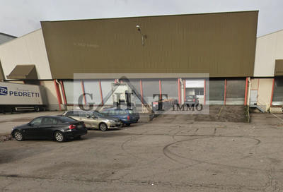 Entrepôt - 800 m²