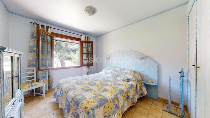 Maison traditionnelle - 117 m² - 5 pièces