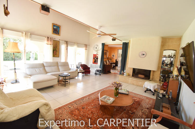 Villa - 180 m² - 6 pièces