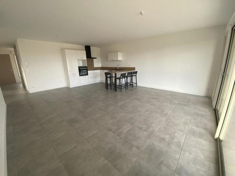 Maison - 86 m² - 5 pièces