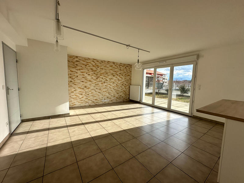 Appartement - 82 m² - 4 pièces