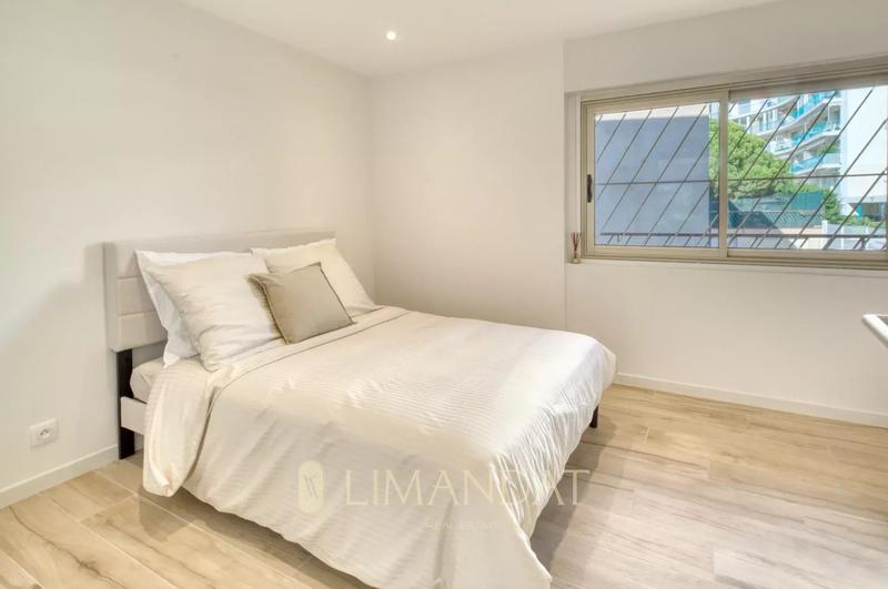 Appartement - 95 m² - 4 pièces