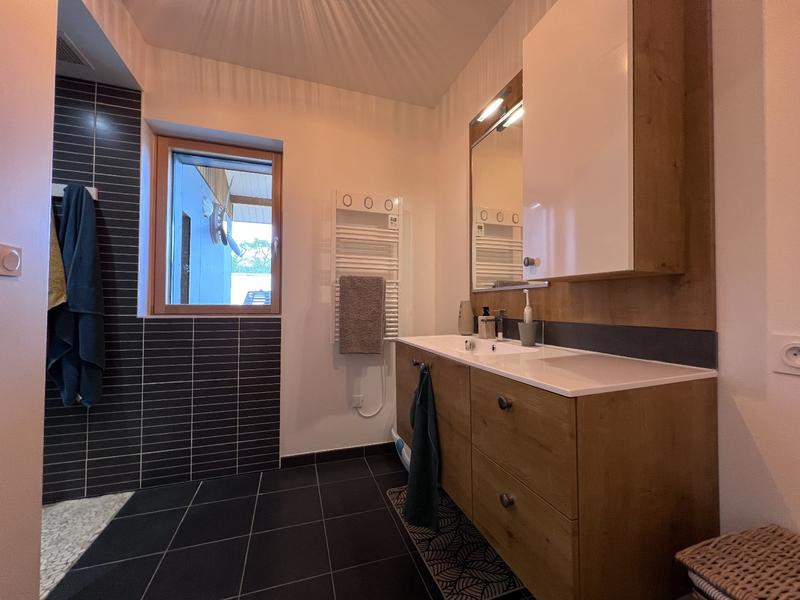 Maison de bois - 114 m² - 5 pièces