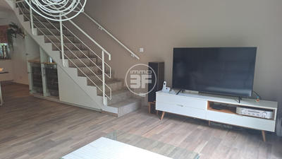 Appartement - 90 m² - 4 pièces