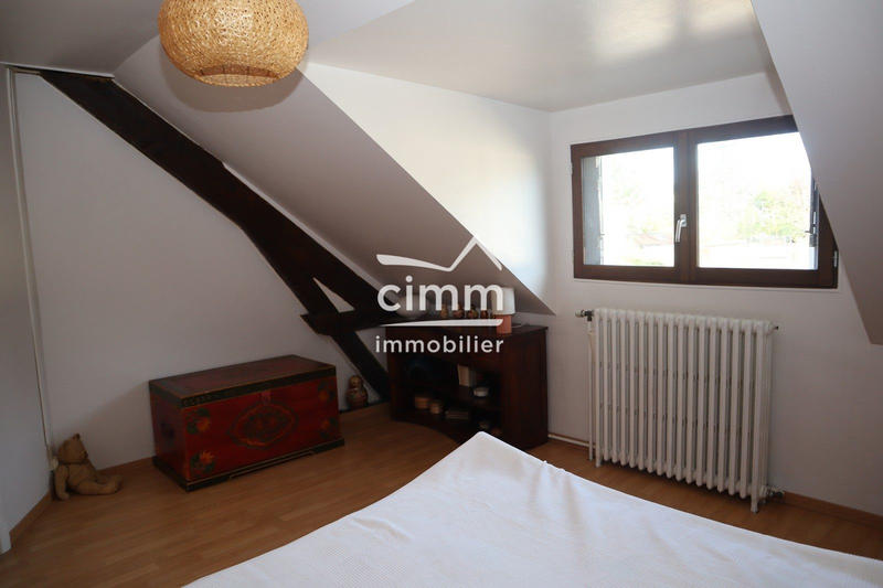 Maison traditionnelle - 109 m² - 5 pièces