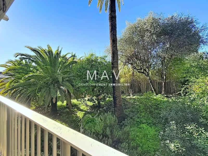 Appartement - 77 m² - 3 pièces