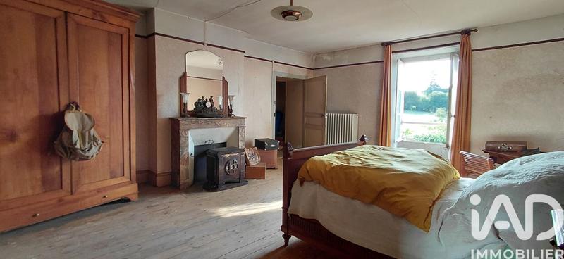 Maison - 333 m² - 15 pièces