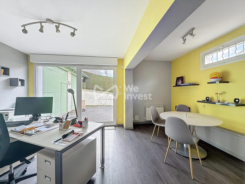 Maison - 215 m² - 7 pièces