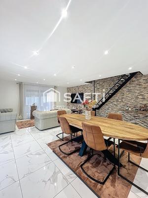 Maison - 136 m² - 4 pièces