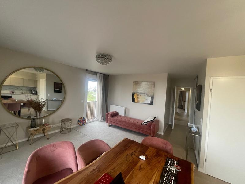 Appartement - 89 m² - 4 pièces