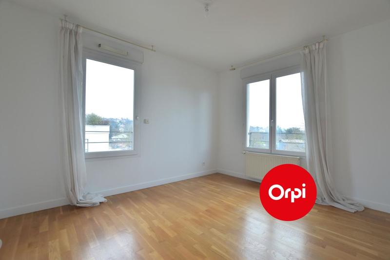 Appartement - 120 m² - 4 pièces