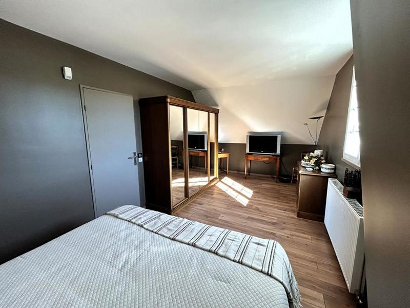 Maison - 149 m² - 7 pièces