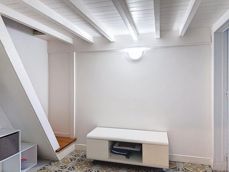 Appartement - 100 m² - 2 pièces