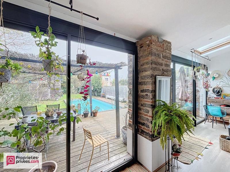 Maison - 200 m² - 5 pièces