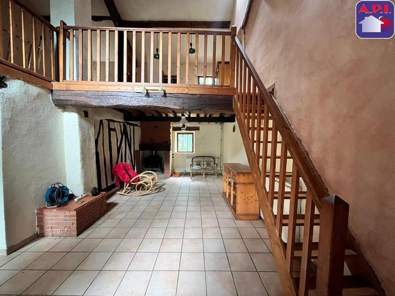 Maison - 202 m² - 6 pièces