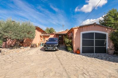 Villa - 137 m² - 5 pièces