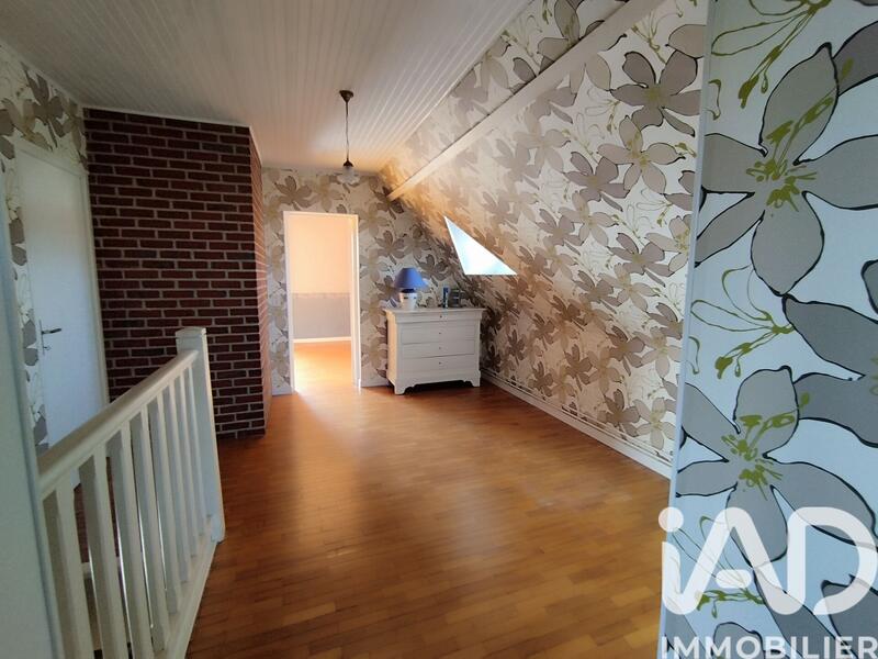 Maison - 144 m² - 7 pièces