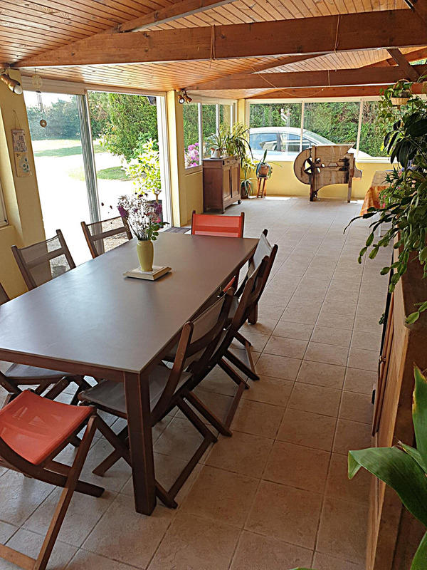 Maison en pierre - 181 m² - 7 pièces