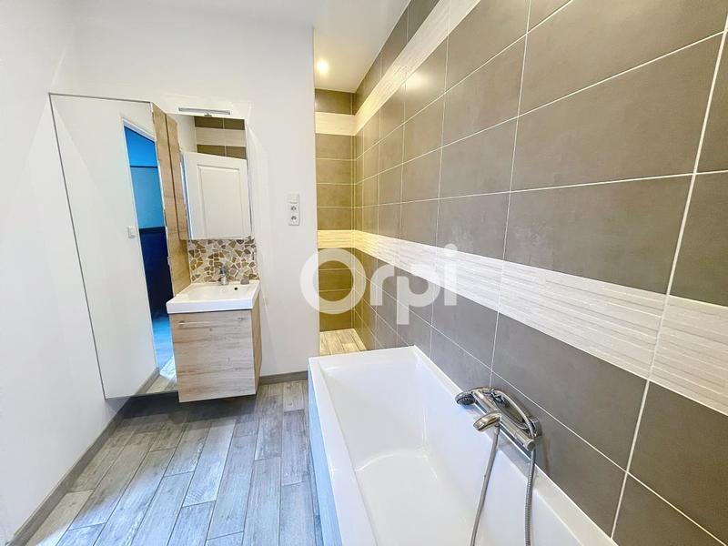 Maison - 128 m² - 4 pièces