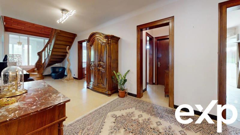 Villa - 204 m² - 7 pièces
