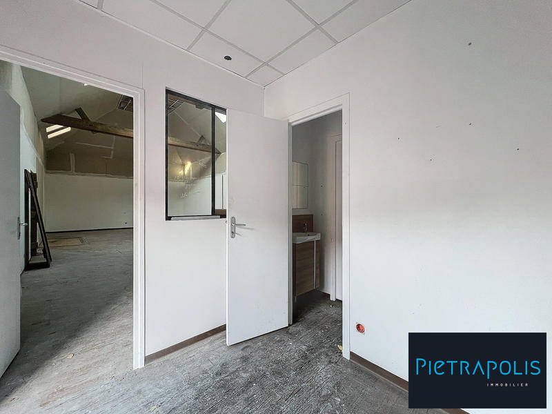 Bureau - 120 m² - 2 pièces