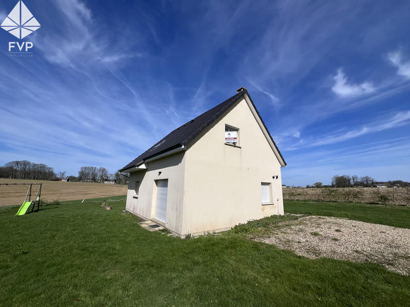 Maison - 104 m² - 5 pièces