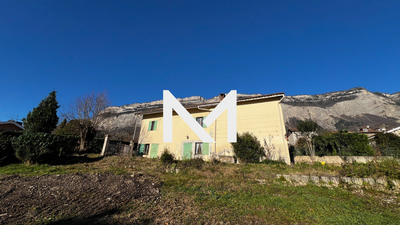 Maison - 135 m² - 5 pièces