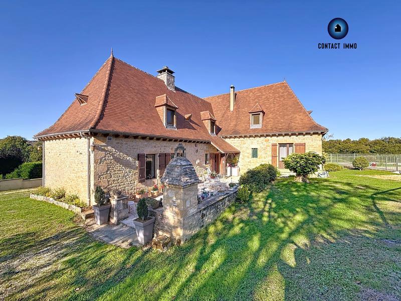 Maison - 136 m² - 5 pièces