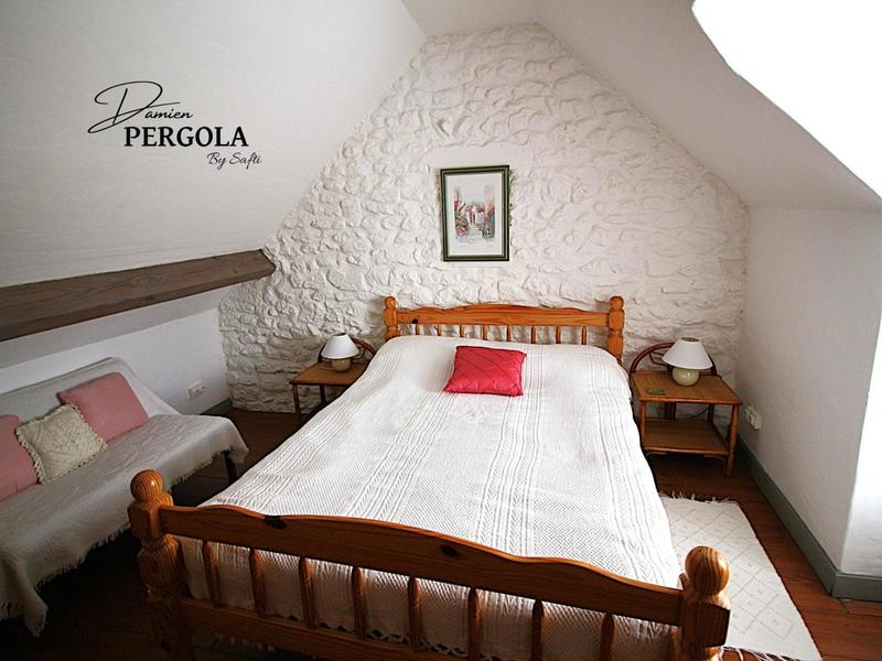 Maison - 237 m² - 11 pièces