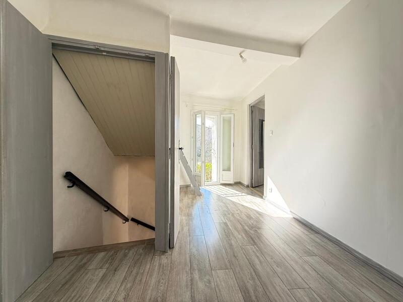 Maison - 90 m² - 3 pièces