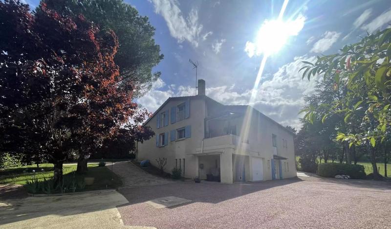 Maison de campagne - 150 m² - 6 pièces