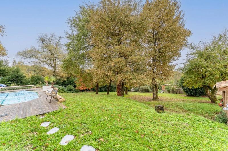 Maison - 152 m² - 5 pièces