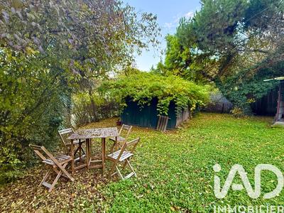 Maison - 98 m² - 4 pièces