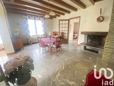 Maison - 152 m² - 8 pièces