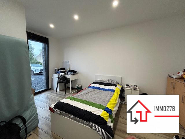 Maison - 237 m² - 8 pièces