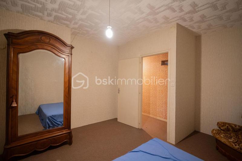 Maison traditionnelle - 320 m² - 8 pièces