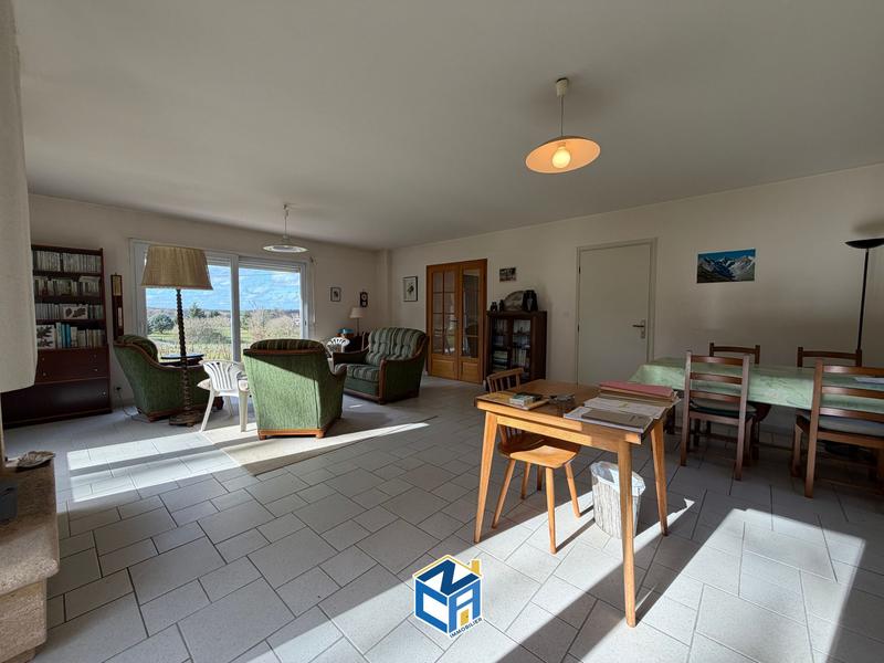 Maison - 121 m² - 4 pièces